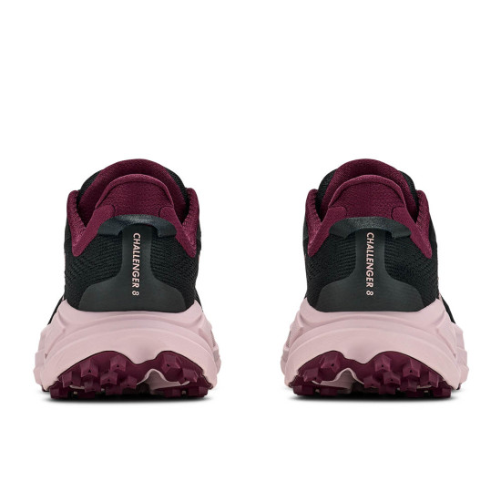 Hoka Challenger 8